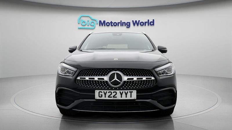 Used Mercedes GLA250 Exclusive 259 HP (190 kW) 2022 Black SUV