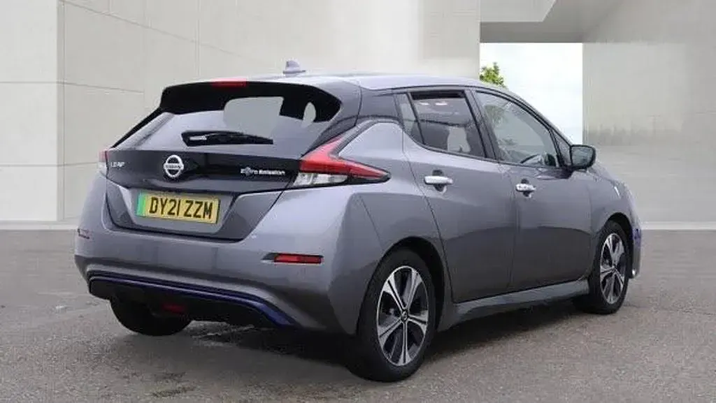 Used Nissan Leaf N-Connecta 110 kW (150 HP) 2021 Hatchback