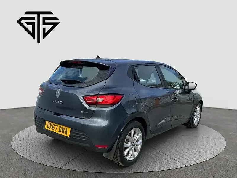 Used Renault Clio 2023 Metalic Hatchback