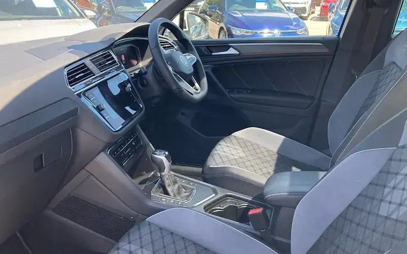 Used VW Tiguan R-line 150 HP (110 kW) 2023 Other SUV