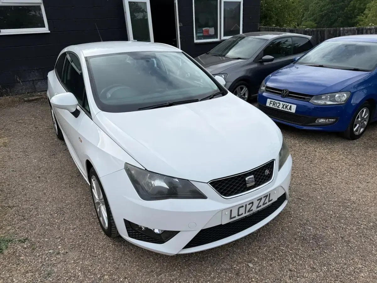 Used Seat Ibiza FR 105 HP (77 kW) 2012 White Hatchback