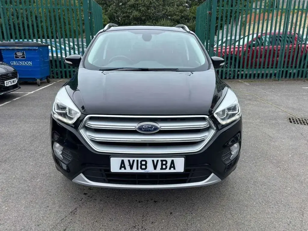 Used Ford Kuga Titanium 150 HP (110 kW) 2018 Black SUV