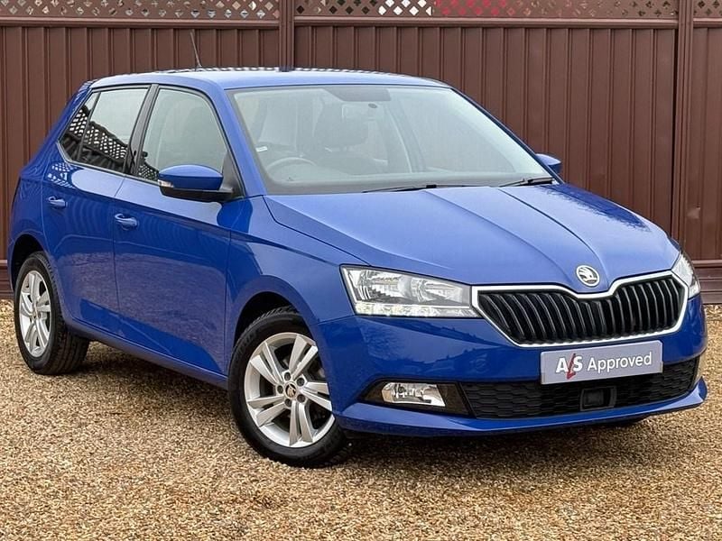 Used Skoda Fabia SE 60 HP (44 kW) 2021 Blue Hatchback
