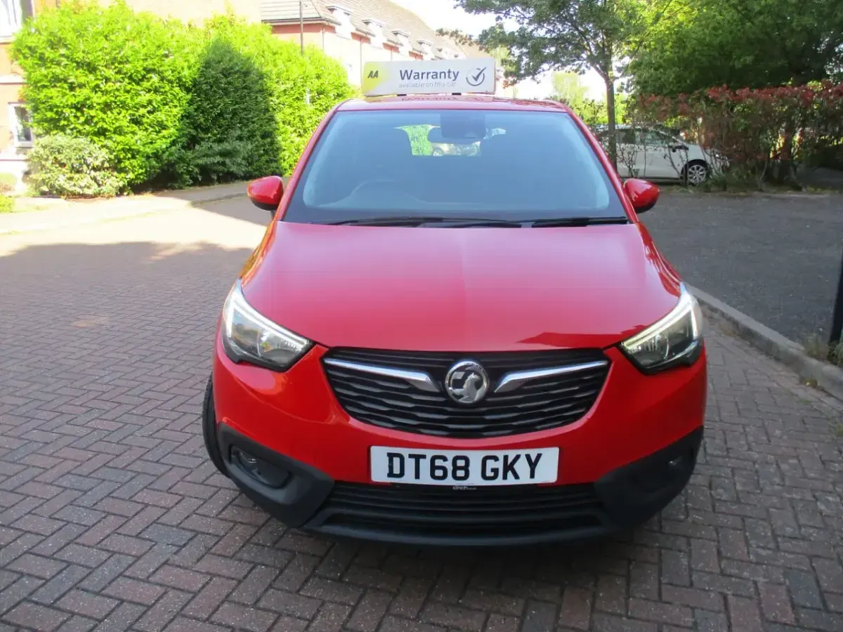 Used Vauxhall Crossland X 81 HP (59 kW) 2018 Red SUV