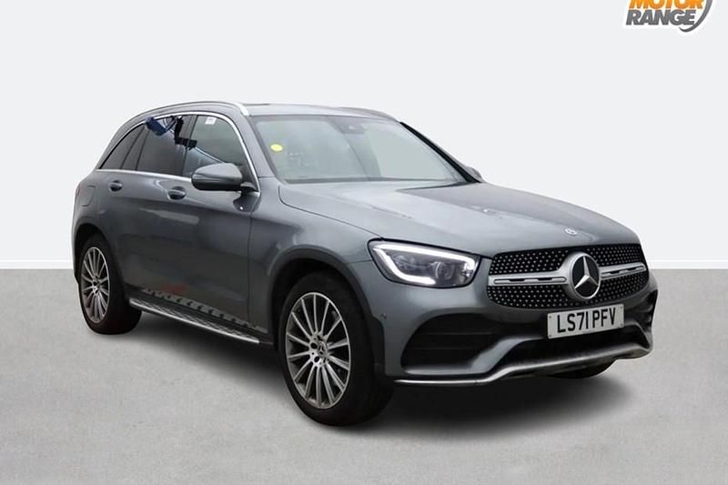 Used Mercedes GLC300 AMG Line Premium 258 HP (189 kW) 2021