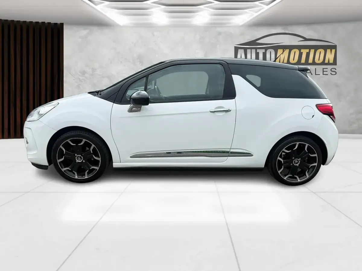 Used Citroën DS3 110 HP (80 kW) 2012 White Hatchback