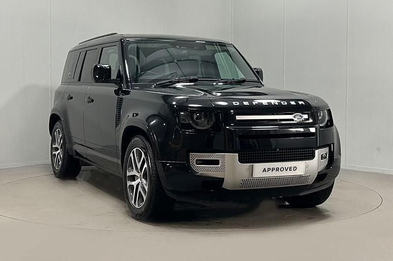 Black Used 2022 Land Rover Defender Estate | £55,795 (Fair price) - Image 1/4