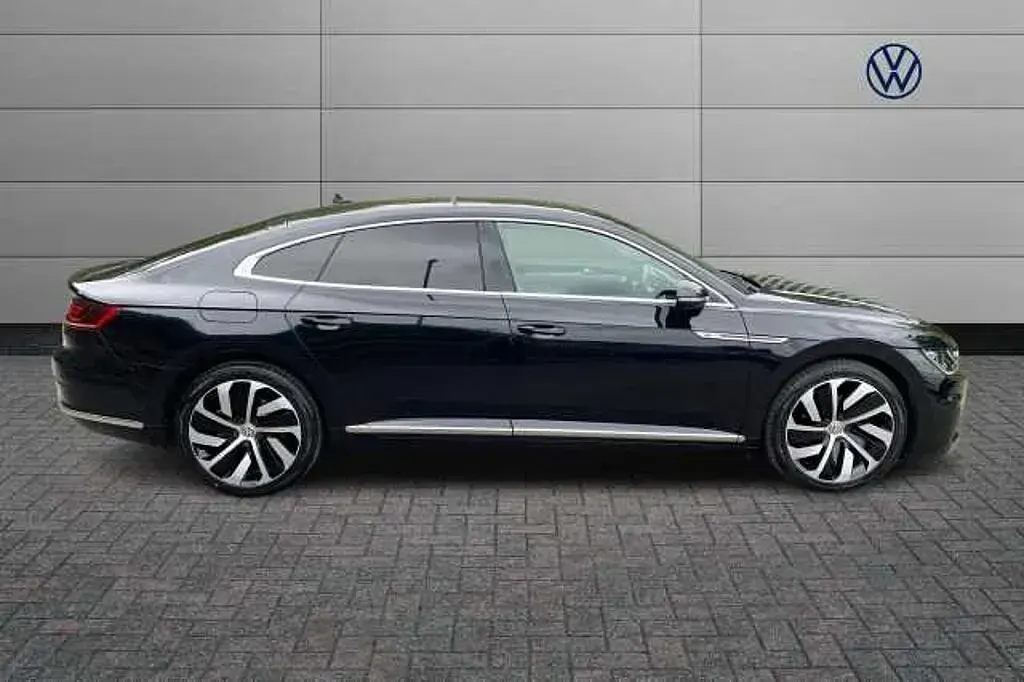 Used VW Arteon R-line 190 HP (139 kW) 2020 Black Hatchback