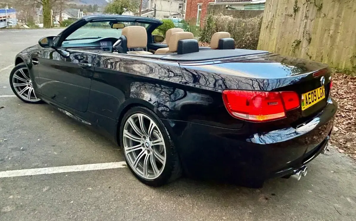Used BMW M3 Cabriolet M Sport 420 HP (308 kW) 2009 Black Cabriolet