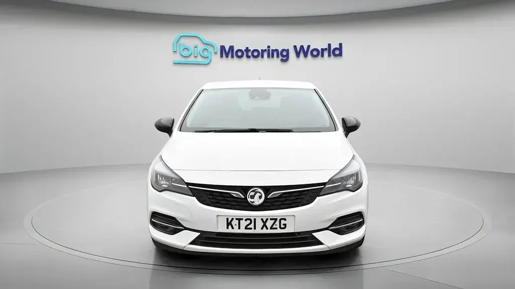 Usado Vauxhall Astra SRi 145 CV (106 kW) 2021 Blanco Utilitario