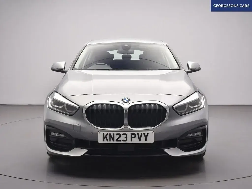 Used BMW 118 Sport Line 150 HP (110 kW) 2023 Grey Hatchback