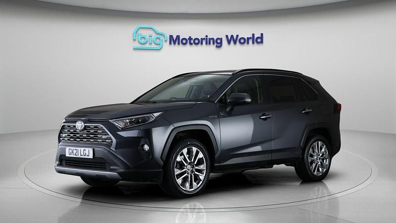 Used Toyota RAV4 Hybrid 219 HP (161 kW) 2021 Grey SUV