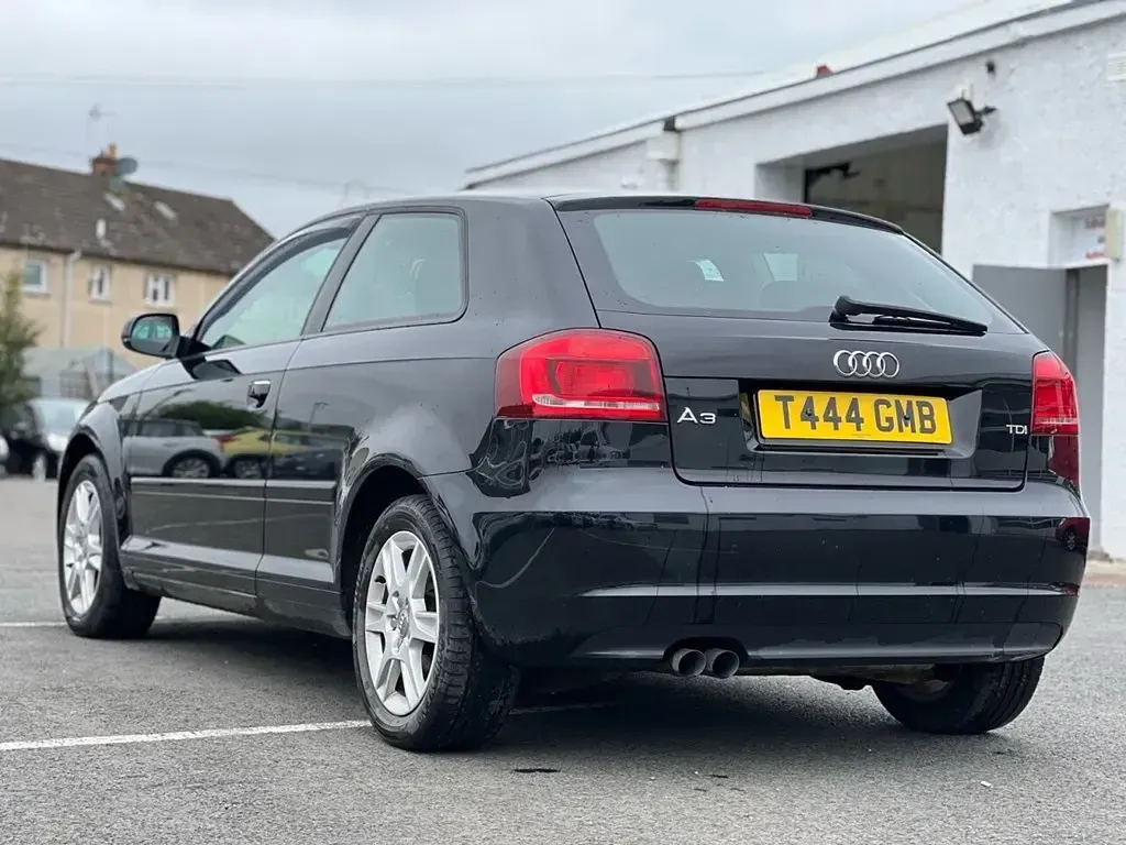 Used Audi A3 Design 168 HP (123 kW) 2011 Black Hatchback