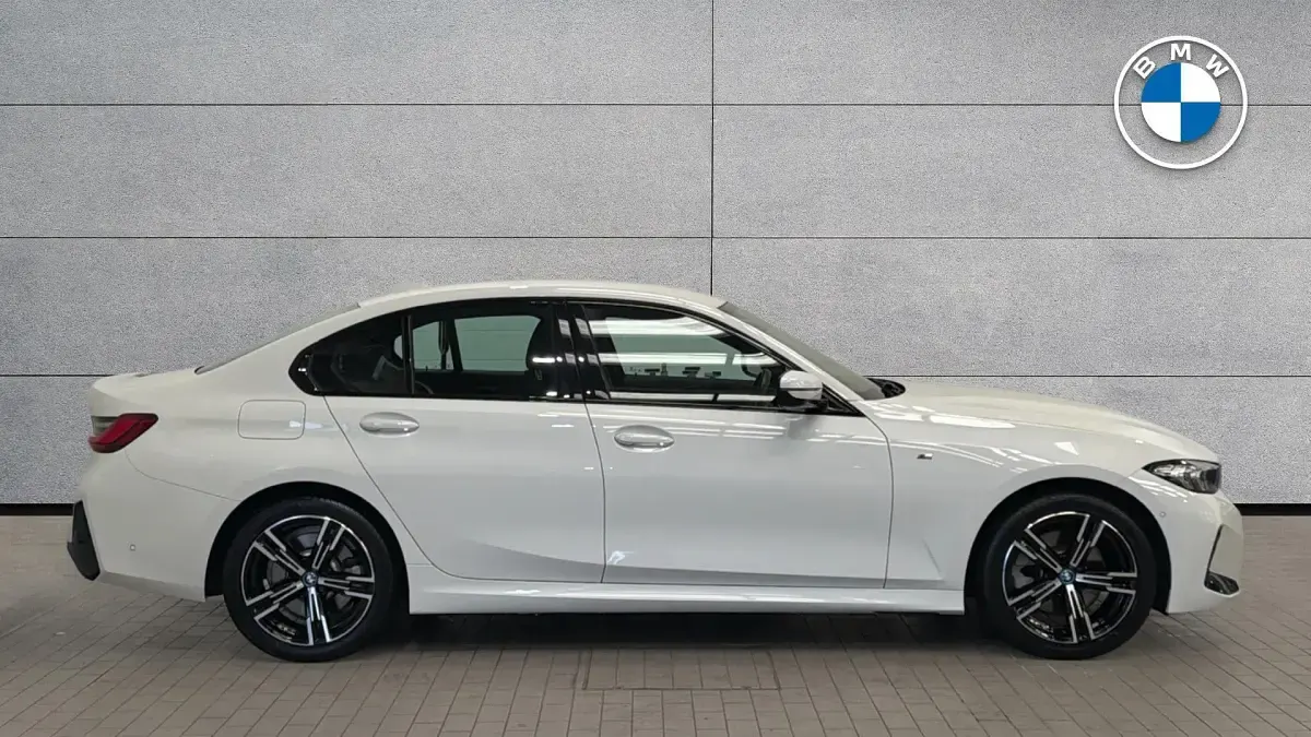 Used BMW 330 M Sport 288 HP (211 kW) 2024 White