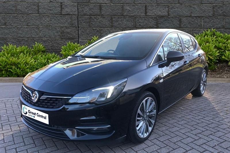 Black Used 2021 Vauxhall Astra Edition Hatchback | £9,949 (Fair price) - Image 1/4