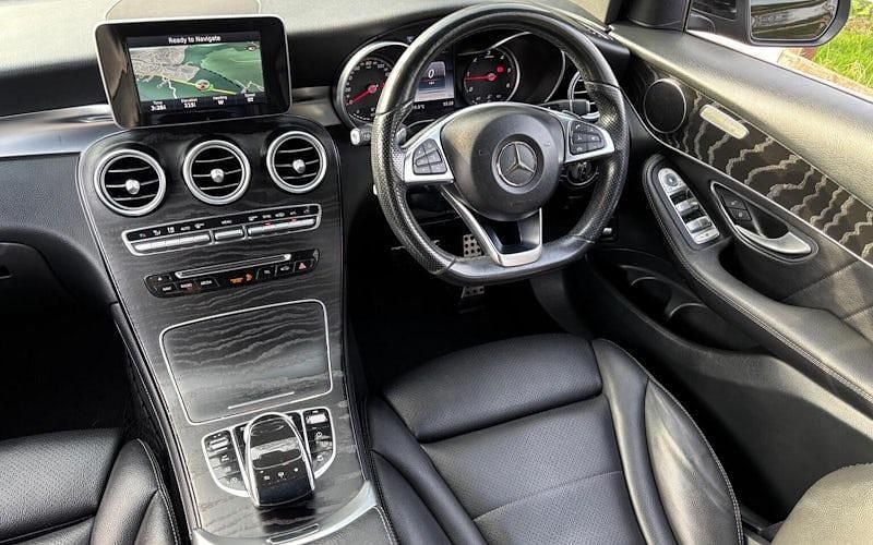 Used Mercedes GLC250 AMG line 204 HP (150 kW) 2018 Estate