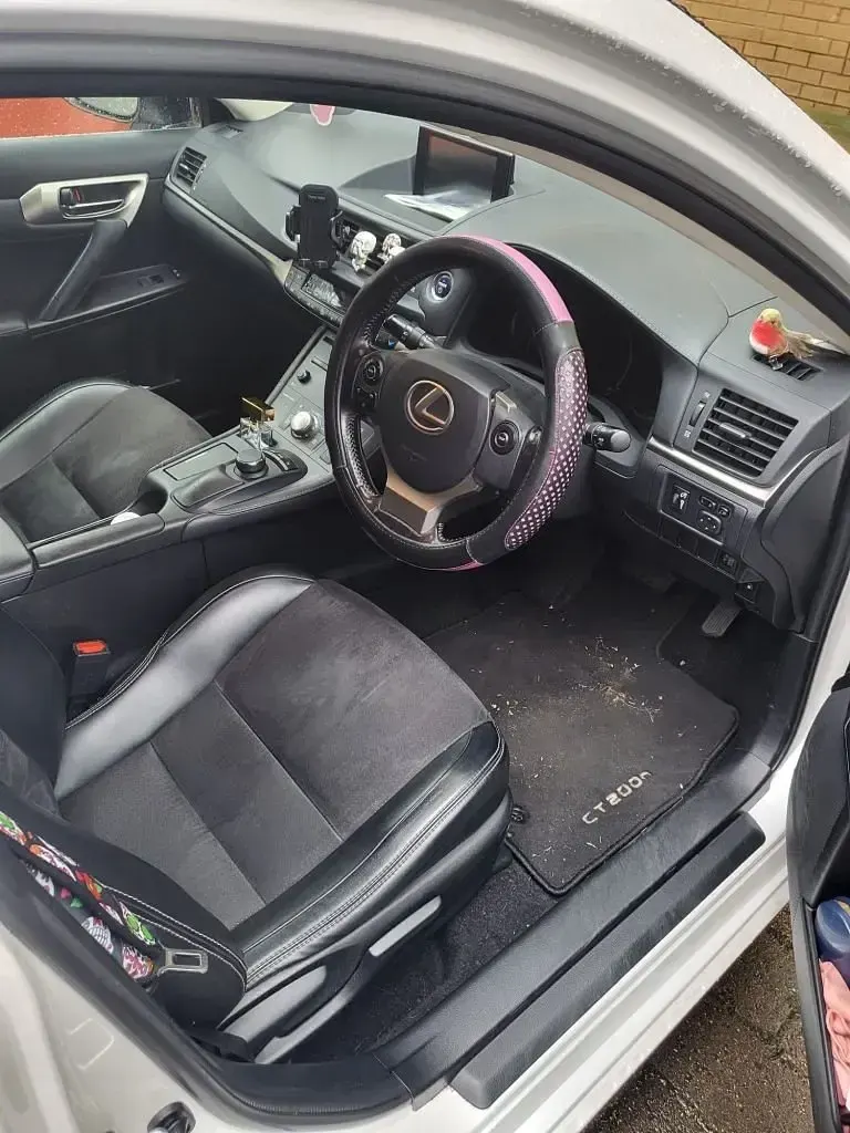 Used Lexus CT200h Sport Line 136 HP (100 kW) 2016 White/black Hatchback