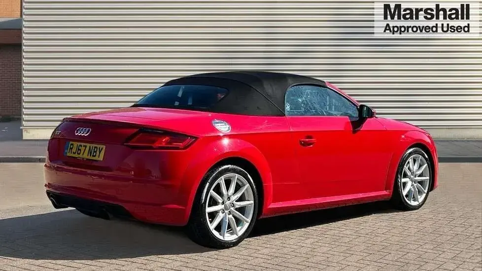 Begagnad Audi TT Sport 230 HK (169 kW) 2017 Svart Sportkupé