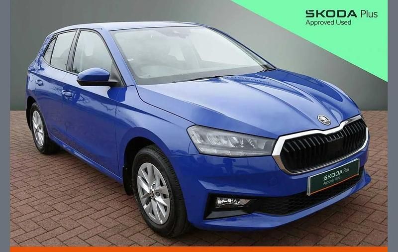 Used Skoda Fabia Comfort 94 HP (69 kW) 2023 Energy blue Hatchback