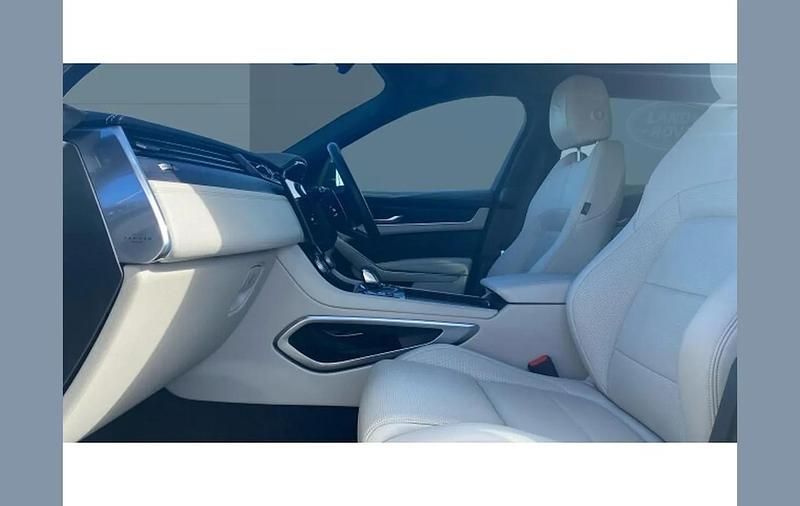 Used Jaguar F-Pace R-Dynamic 204 HP (150 kW) 2022 Blue SUV