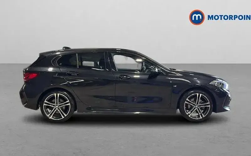 Used BMW 118 M Sport 136 HP (100 kW) 2024 Black Hatchback