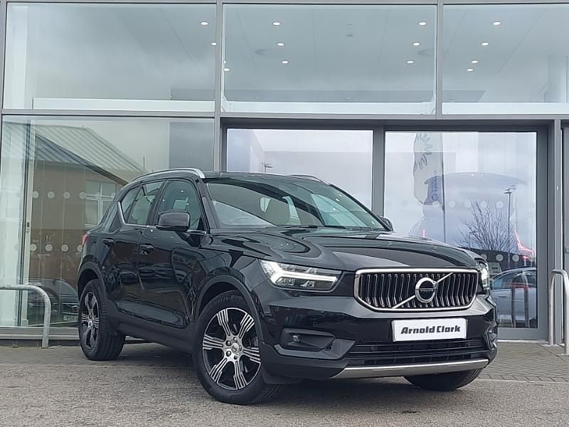 Used Volvo XC40 Inscription 197 HP (144 kW) 2020 Black SUV