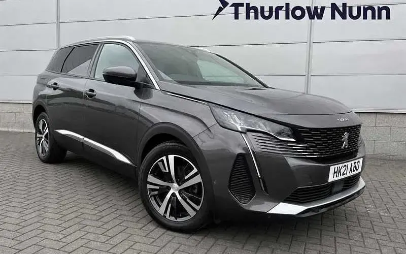 Used Peugeot 5008 Allure 131 HP (96 kW) 2021 SUV