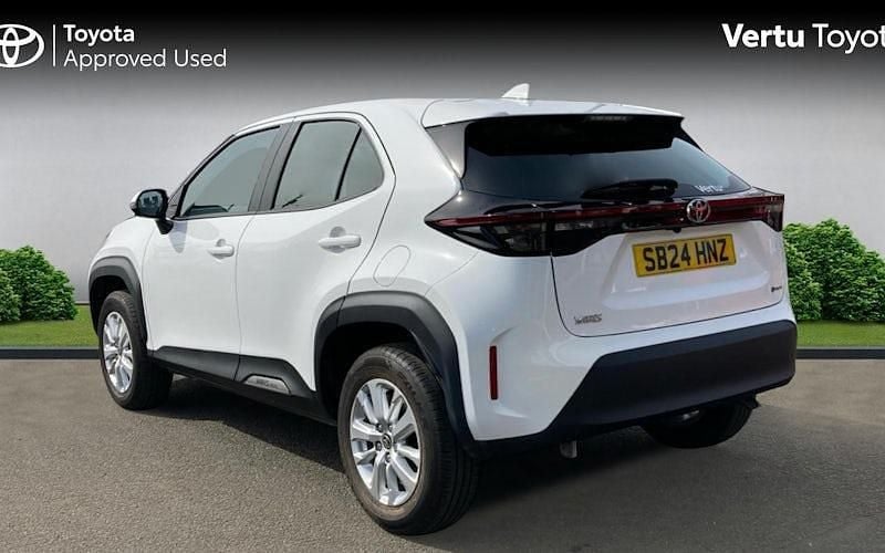 Used Toyota Yaris Hybrid 116 HP (85 kW) 2026 Estate