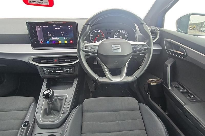 Used Seat Ibiza XCELLENCE 94 HP (69 kW) 2022 Blue Hatchback