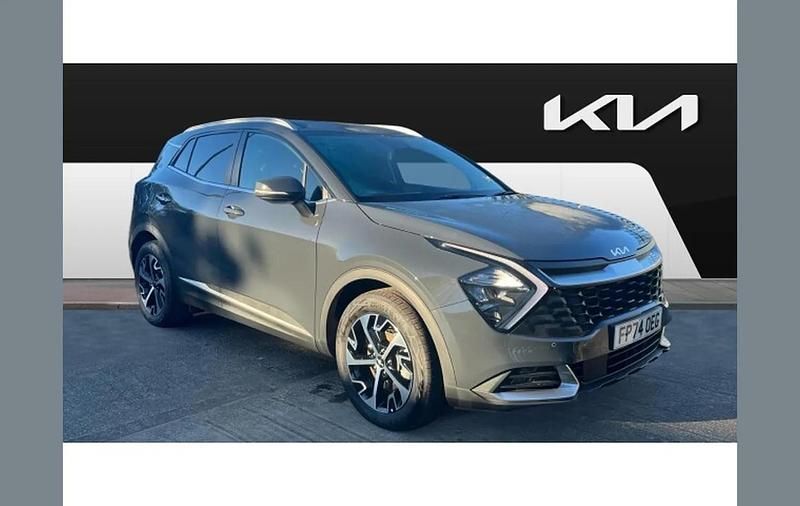 Grey Used 2025 Kia Sportage SUV | £26,609 (Super price) - Image 1/4