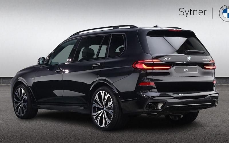 New BMW X7 M Sport 381 HP (280 kW) 2026 SUV