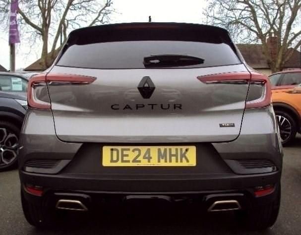 Used Renault Captur Engineered 2024 Grey SUV