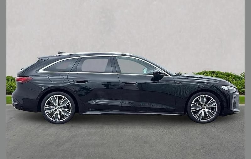 Used Audi A5 S-Line 150 HP (110 kW) 2025 Black Estate