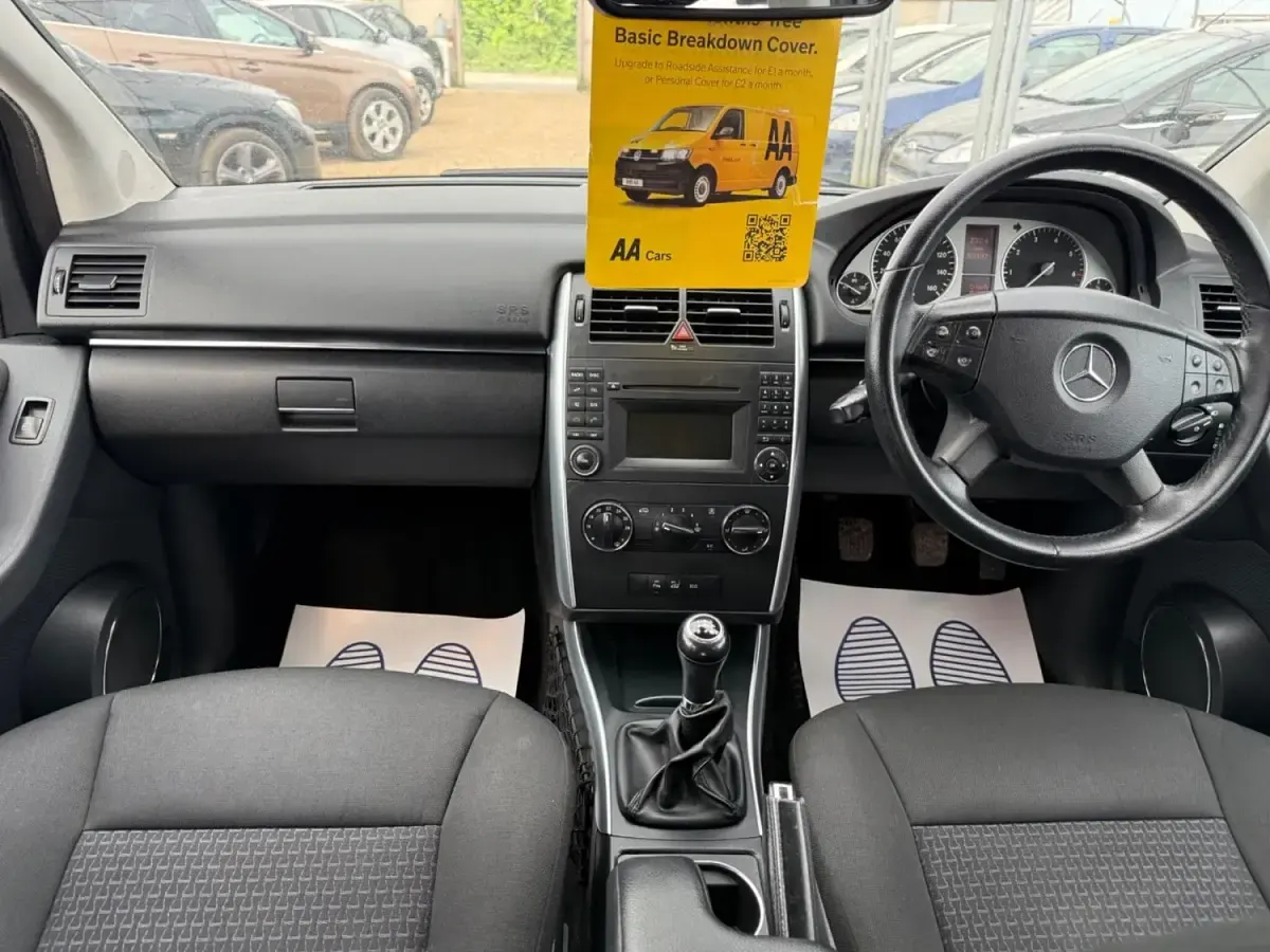 Usado Mercedes B160 SE 2010 Cinzento Monovolume