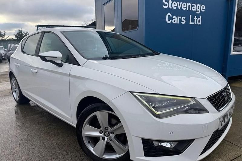 White Used 2014 Seat Leon FR Hatchback | £5,995 (Fair price) - Image 1/1