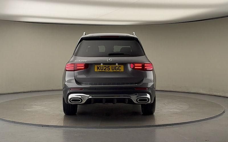 Used Mercedes GLB200 Executive 163 HP (119 kW) 2025 SUV