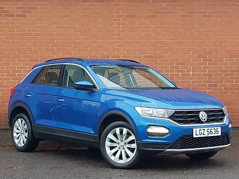 Blue Used 2018 VW T-Roc SE SUV | £13,498 (Fair price) - Image 1/4