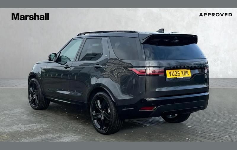 Used Land Rover Discovery 5 SE Dynamic 350 HP (257 kW) 2025 Premium metallic  carpathian grey SUV