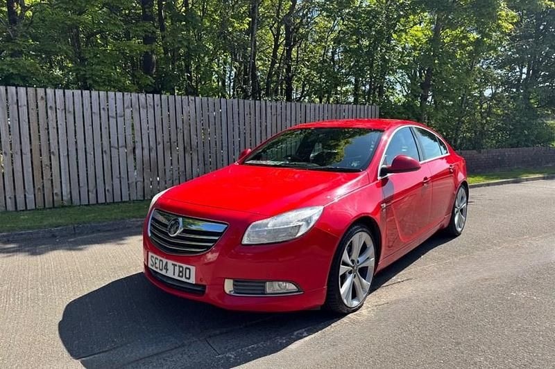 Red Used 2012 Vauxhall Insignia SRi Hatchback | £2,999 (Fair price) - Image 1/1