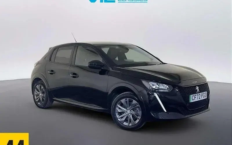 Used Peugeot e-208 Allure+ 100 kW (136 HP) 2023 Hatchback
