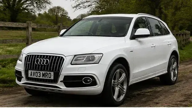 Used Audi Q5 S-Line 2013 White SUV