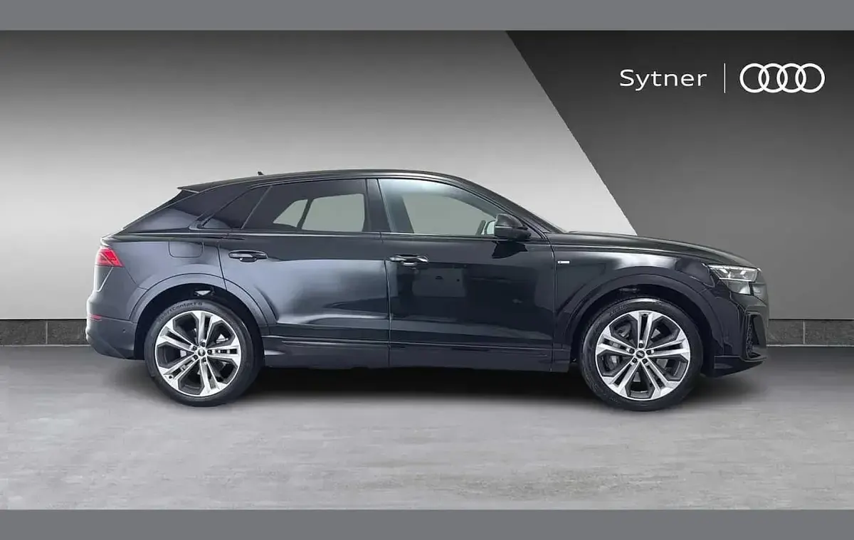 New Audi Q8 Black Edition 389 HP (286 kW) 2026 Black SUV