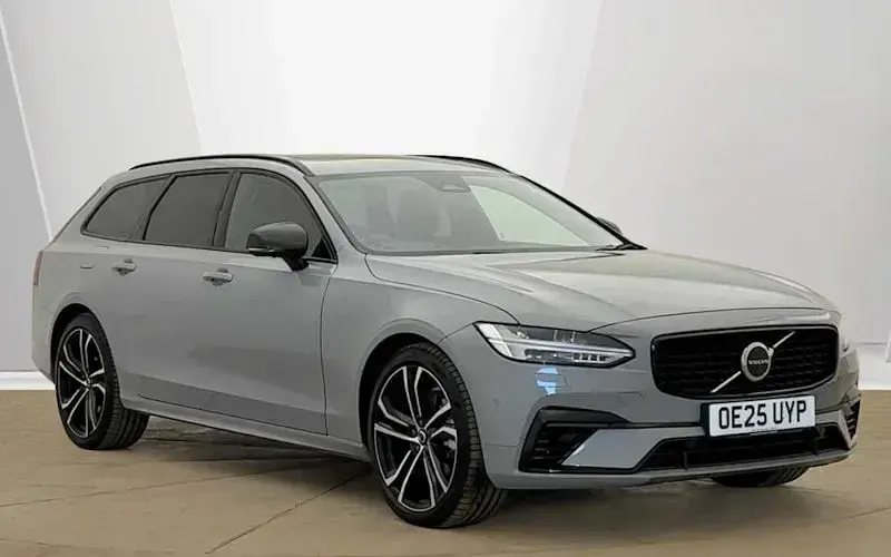 Used Volvo V90 Ultra 455 HP (334 kW) 2025 Estate