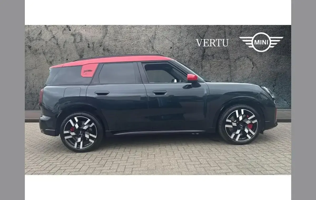 Used Mini John Cooper Works Countryman 296 HP (217 kW) 2024 Grey SUV