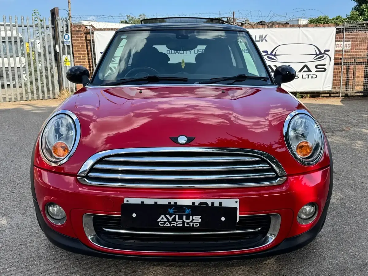 Used Mini Cooper Hatch 2011 Red Hatchback