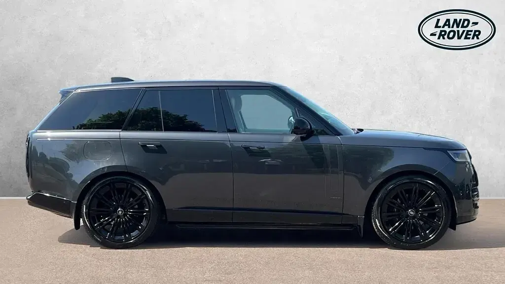 Used Land Rover Range Rover Autobiography 350 HP (257 kW) 2023 Grey SUV
