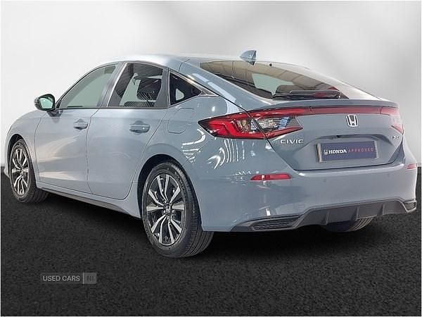 Ny Honda Civic Elegance 2026 Halvkombi