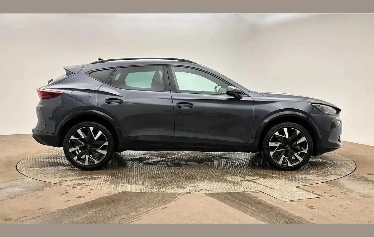 Used Cupra Formentor 147 HP (108 kW) 2025 Grey SUV