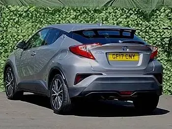 Used Toyota C-HR 122 HP (89 kW) 2017 Silver SUV