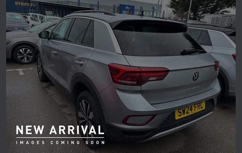 Used VW T-Roc Match 150 HP (110 kW) 2024 Silver SUV